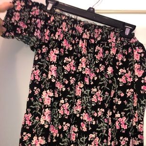 SOFT&SEXY AE Offshoulder top